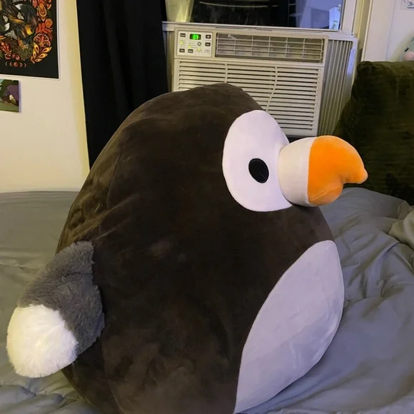 Everything must go - bedding and stuffed animals - Picture 12 of 13